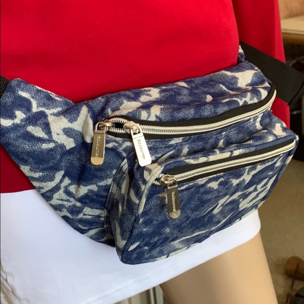 SoJourner Bags Blue Fanny Pack